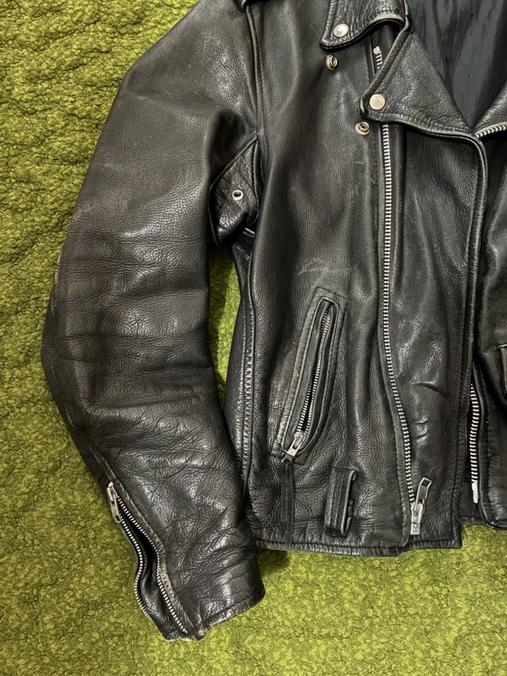 Vintage 1960s Black Leather Biker Jacket - Picture 3 of 16
